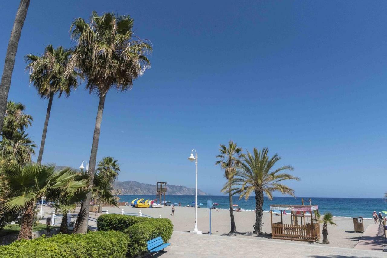 네르하 Burriana Beach 아파트 외부 사진